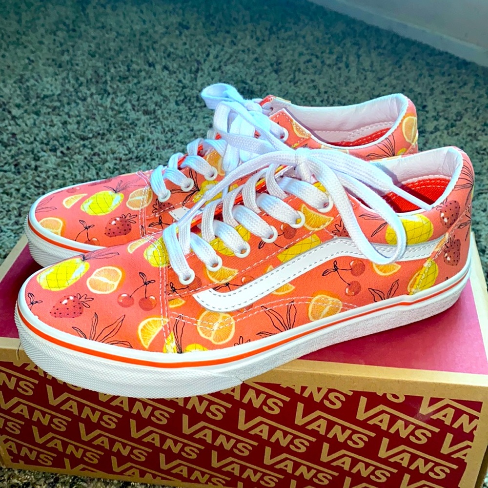 Old skool fruity coral Vans